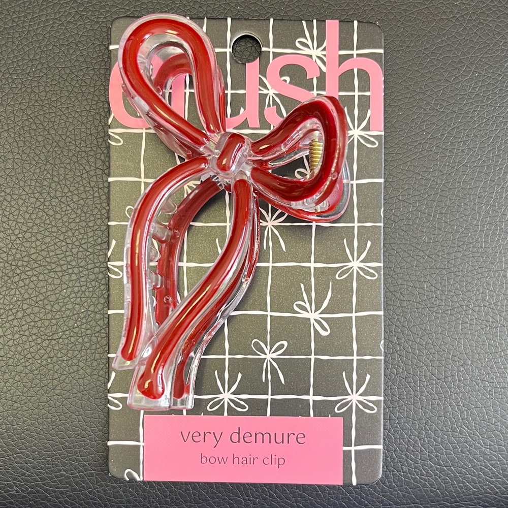 Crush Cherry Red Bow Hair Clip
Perfect for a Messy Bun